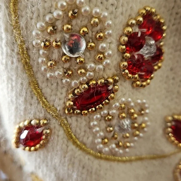 Pierre Cardin Cream Red Embellished Cardigan Sweater Size Large Vintage - Picture 11 of 13